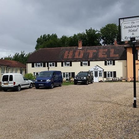 The Sundowner Hotel Хайбридж Екстериор снимка