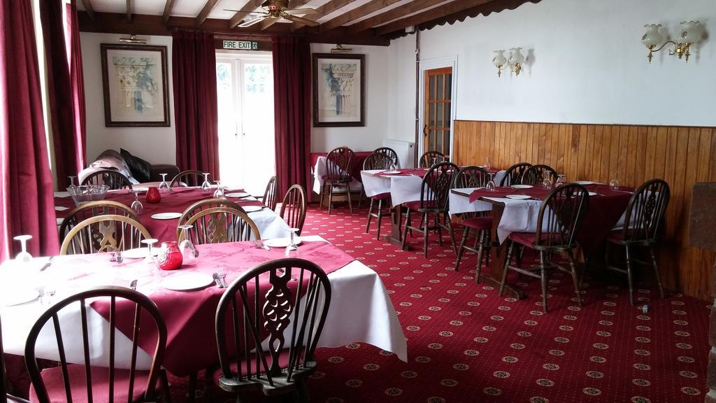 The Sundowner Hotel Хайбридж Екстериор снимка